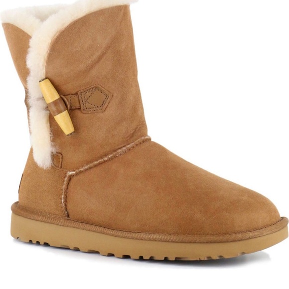 UGG Women’s Keely Winter Boot Suede Leather Genuine Sheepskin Toggle Size 8 - Picture 1 of 9